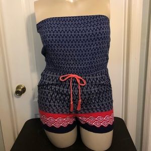 🌟strapless romper🌟